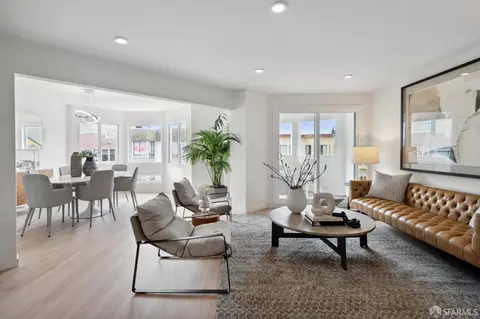 Living - 148 Blake St #2, San Francisco, CA 94118 photo 5 of 8