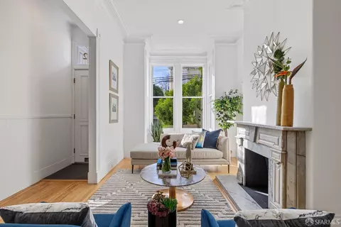 Living - 1712 Baker St, San Francisco, CA 94115 photo 2 of 6