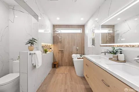 Bath - 452 Dellbrook Ave, San Francisco, CA 94131 photo 4 of 9