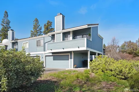 225 Apollo #3, Hercules, CA 94547