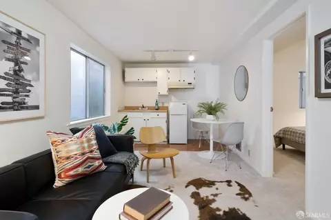 Living - 627 24th Ave, San Francisco, CA 94121 photo 9 of 10