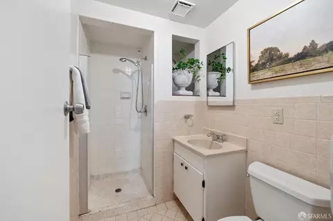 Bath - 627 24th Ave, San Francisco, CA 94121 photo 4 of 4