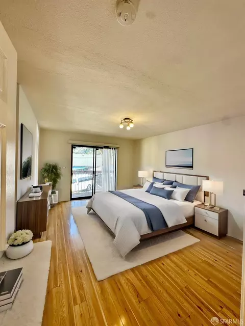 Bedroom - 972 Joaquin Ave, San Leandro, CA 94577 photo 2 of 2