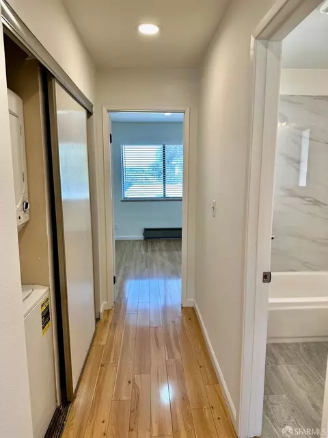 Entry Way - 972 Joaquin Ave, San Leandro, CA 94577 photo 2 of 2