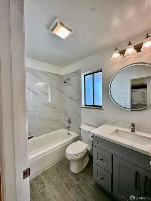 Bath - 972 Joaquin Ave, San Leandro, CA 94577 photo 1 of 5