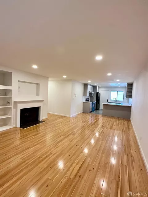 Living - 972 Joaquin Ave, San Leandro, CA 94577 photo 2 of 3