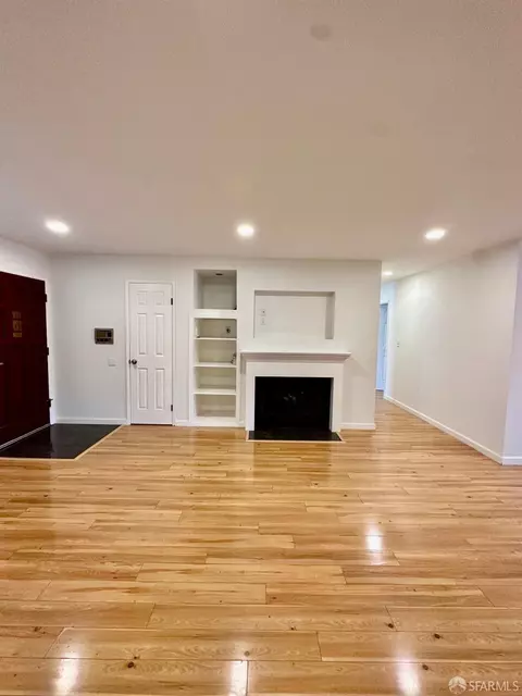 Living - 972 Joaquin Ave, San Leandro, CA 94577 photo 3 of 3