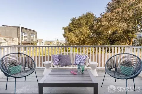 Exterior - 469 Clipper St, San Francisco, CA 94114 photo 7 of 21
