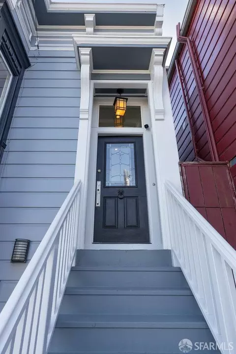 Exterior - 469 Clipper St, San Francisco, CA 94114 photo 18 of 21