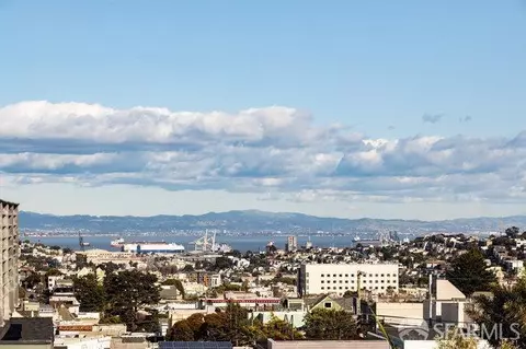 View/Area - 469 Clipper St, San Francisco, CA 94114 photo 5 of 9