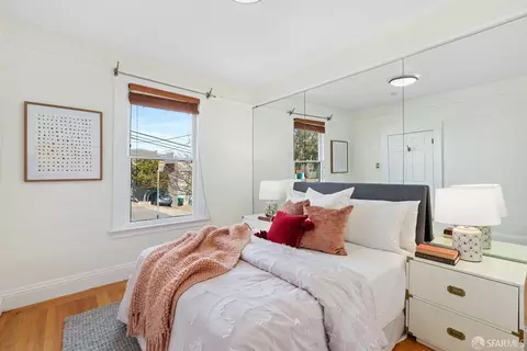Bedroom - 643 Edinburgh St, San Francisco, CA 94112 photo 2 of 10