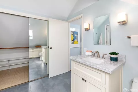 Bath - 643 Edinburgh St, San Francisco, CA 94112 photo 5 of 5