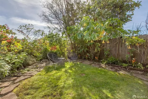 Exterior - 643 Edinburgh St, San Francisco, CA 94112 photo 7 of 15