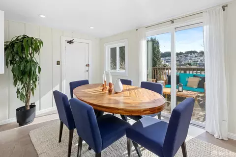 Dining - 643 Edinburgh St, San Francisco, CA 94112 photo 4 of 4