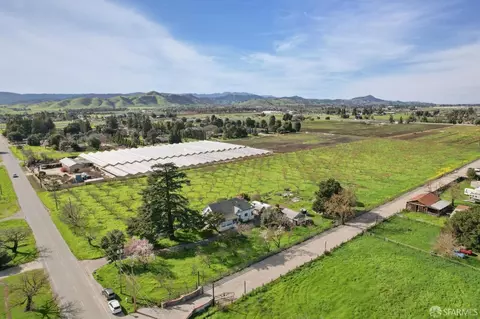 985 Rucker Ave, Gilroy, CA 95020 photo 5