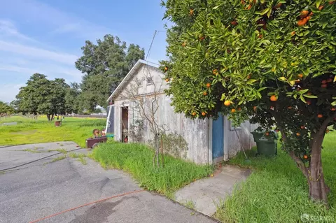 985 Rucker Ave, Gilroy, CA 95020 photo 45