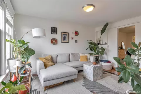 Living - 95 Coleridge St, San Francisco, CA 94110 photo 4 of 7