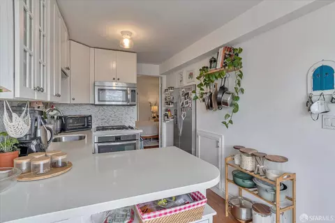Kitchen - 95 Coleridge St, San Francisco, CA 94110 photo 4 of 7