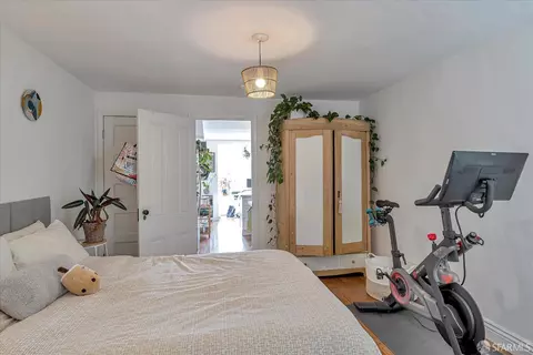 Bedroom - 95 Coleridge St, San Francisco, CA 94110 photo 8 of 8