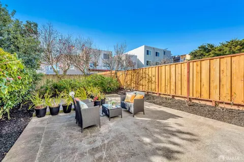 Exterior - 2455 22nd Ave, San Francisco, CA 94116 photo 3 of 7