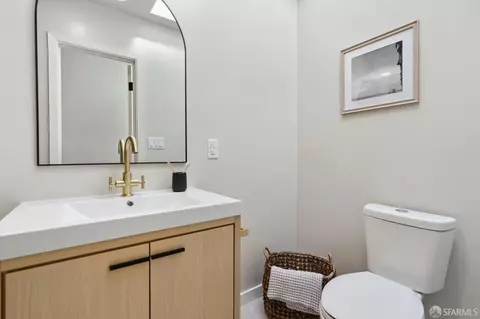 Bath - 159 Clearfield Dr, San Francisco, CA 94132 photo 2 of 9