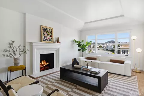 Living - 159 Clearfield Dr, San Francisco, CA 94132 photo 2 of 14