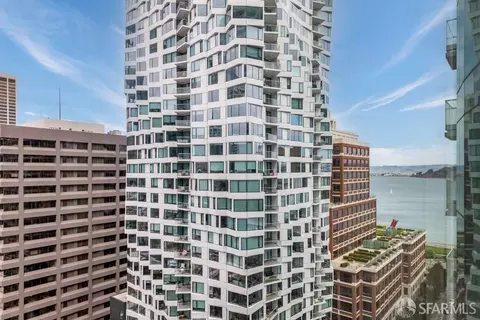 Exterior - 301 Main St #21A, San Francisco, CA 94105 photo 1 of 6