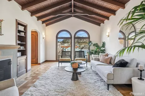 Living - 2675 16th Ave, San Francisco, CA 94116 photo 5 of 11