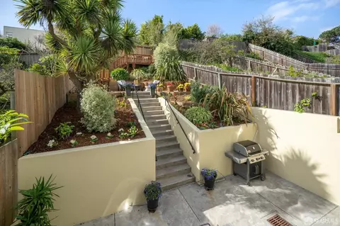Exterior - 2675 16th Ave, San Francisco, CA 94116 photo 7 of 16