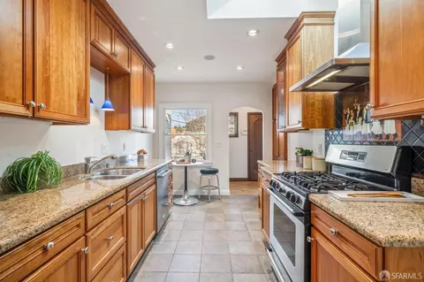 Kitchen - 2675 16th Ave, San Francisco, CA 94116 photo 1 of 5