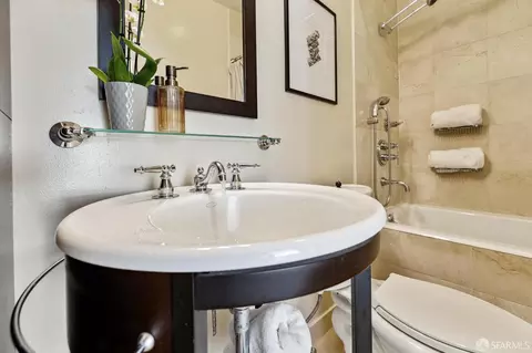 Bath - 2185 Bush St #211, San Francisco, CA 94115 photo 2 of 2