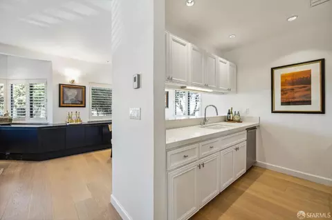 Kitchen - 2185 Bush St #211, San Francisco, CA 94115 photo 1 of 2