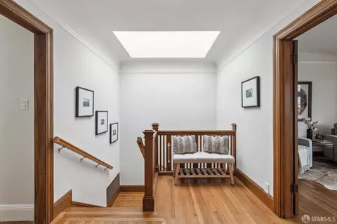 Entry Way - 459 40th Ave, San Francisco, CA 94121 photo 3 of 6