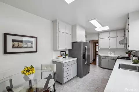 Kitchen - 459 40th Ave, San Francisco, CA 94121 photo 3 of 4