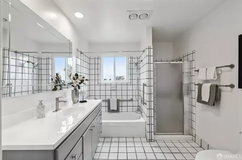Bath - 459 40th Ave, San Francisco, CA 94121 photo 1 of 3