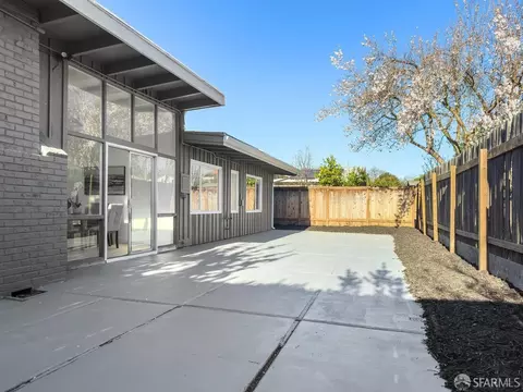 Exterior - 2531 Jerilynn Dr, Concord, CA 94519 photo 4 of 7