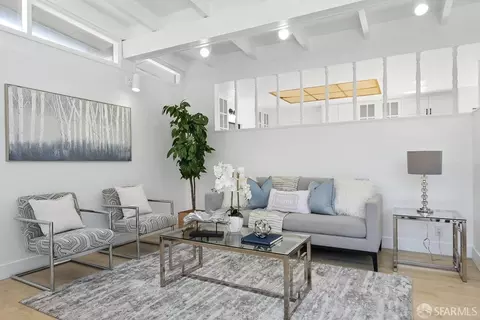 Living - 2531 Jerilynn Dr, Concord, CA 94519 photo 2 of 2