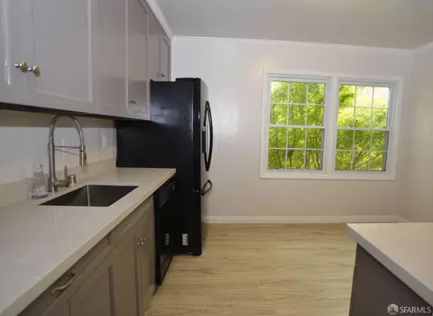 Kitchen - 733 Myra Way, San Francisco, CA 94127 photo 5 of 5