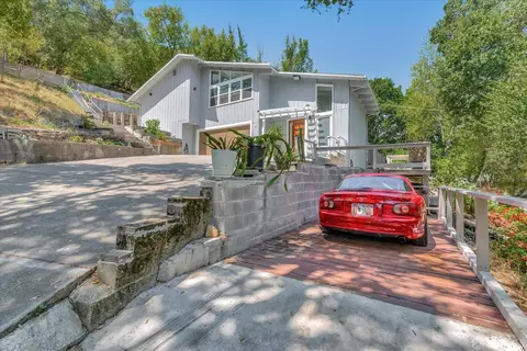 Exterior - 18 Juniper Dr, Lafayette, CA 94549 photo 2 of 11