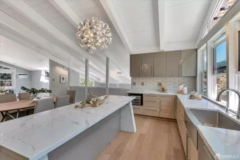 Kitchen - 18 Juniper Dr, Lafayette, CA 94549 photo 4 of 9