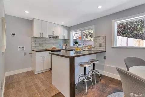 Kitchen - 18 Juniper Dr, Lafayette, CA 94549 photo 1 of 9