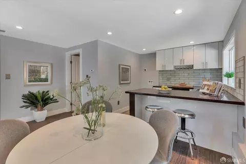 Dining - 18 Juniper Dr, Lafayette, CA 94549 photo 6 of 11