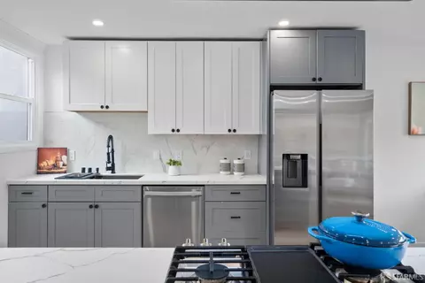 Kitchen - 121 Randolph St, San Francisco, CA 94132 photo 4 of 10