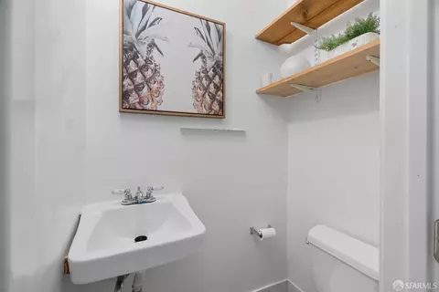 Bath - 121 Randolph St, San Francisco, CA 94132 photo 2 of 2