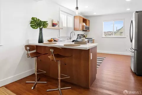 Kitchen - 370 Edinburgh St, San Francisco, CA 94112 photo 2 of 5