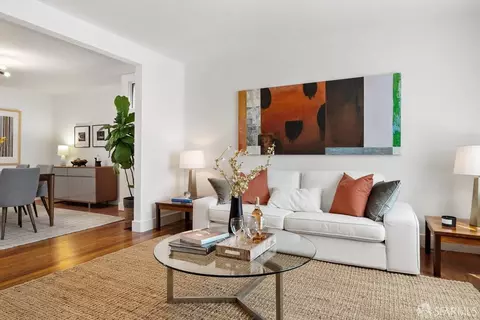 Living - 370 Edinburgh St, San Francisco, CA 94112 photo 2 of 5