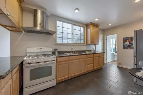 1335 28th Ave, San Francisco, CA 94122 photo 11