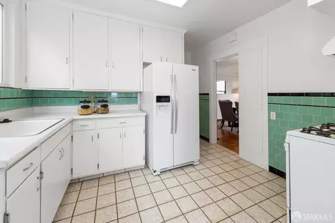 Kitchen - 2 Sequoia Way, San Francisco, CA 94127 photo 3 of 3
