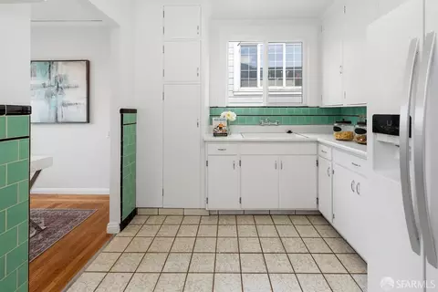 Kitchen - 2 Sequoia Way, San Francisco, CA 94127 photo 2 of 3