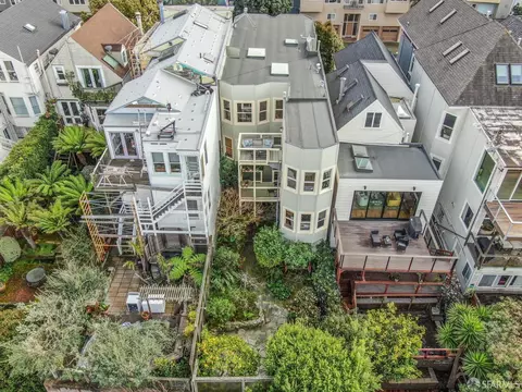 View/Area - 3962 19th St, San Francisco, CA 94114 photo 1 of 3